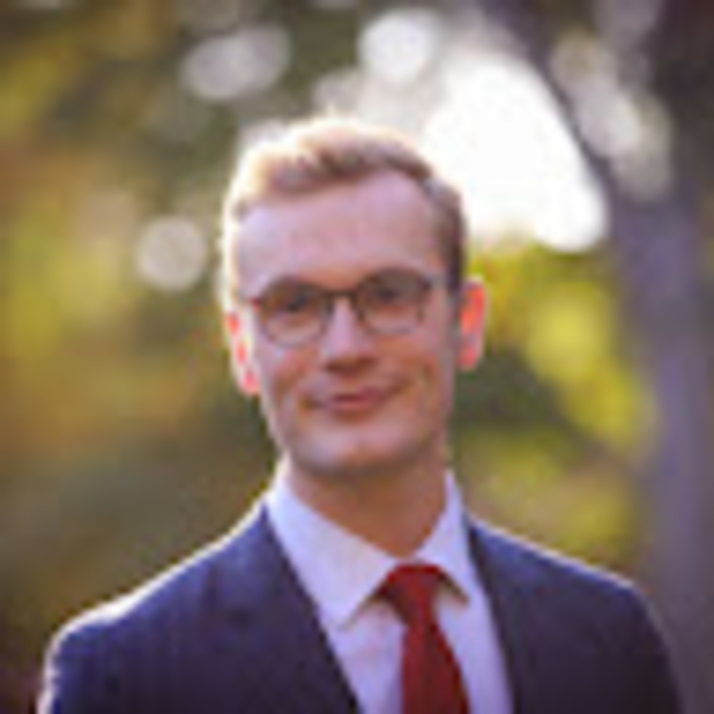 Meet your Posher, Simon